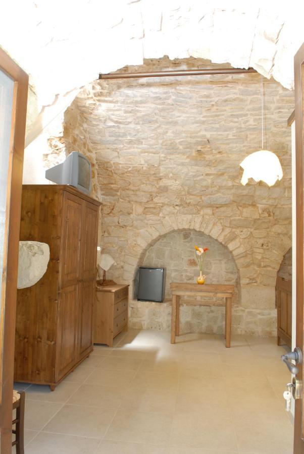 جويا ديل كولي B&B Parco Del Lamione المظهر الخارجي الصورة